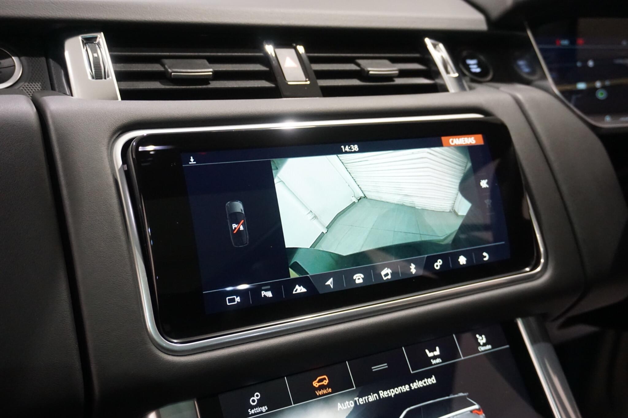 Land Rover Range Rover Sport 2.0 P400e 13.1kWh HSE Dynamic Black SUV 5dr Petrol Plug-in Hybrid Auto 4WD Euro 6 (s/s) (404 ps)